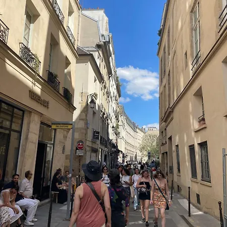 Neuf & Equipe Au Coeur Du Marais